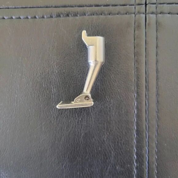 Bernina 028 Pintuck 7 Grooves Old Style Presser Sewing Machine Foot - Picture 3 of 8